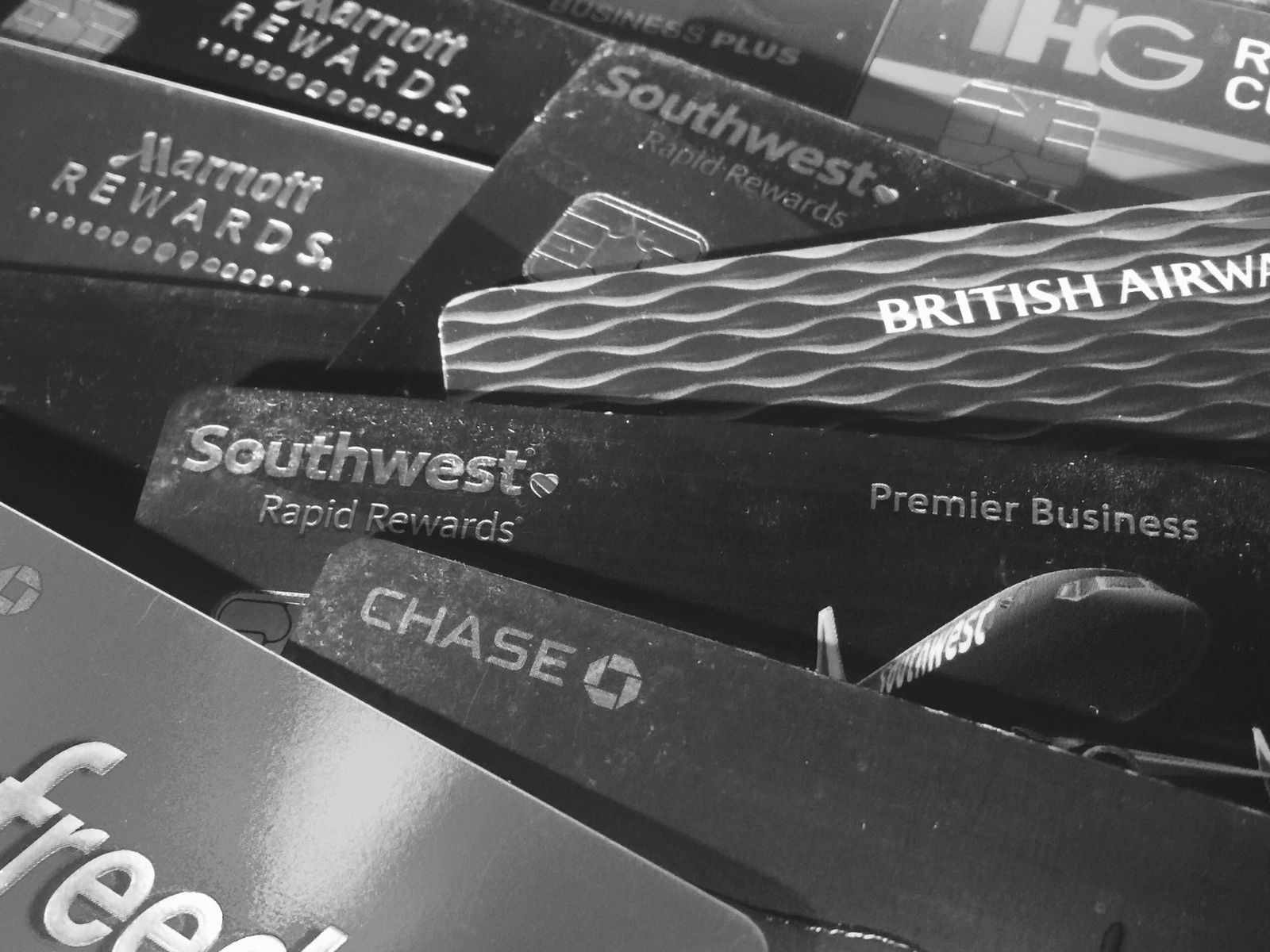 Chase credit cards black and white 1600x1200 1