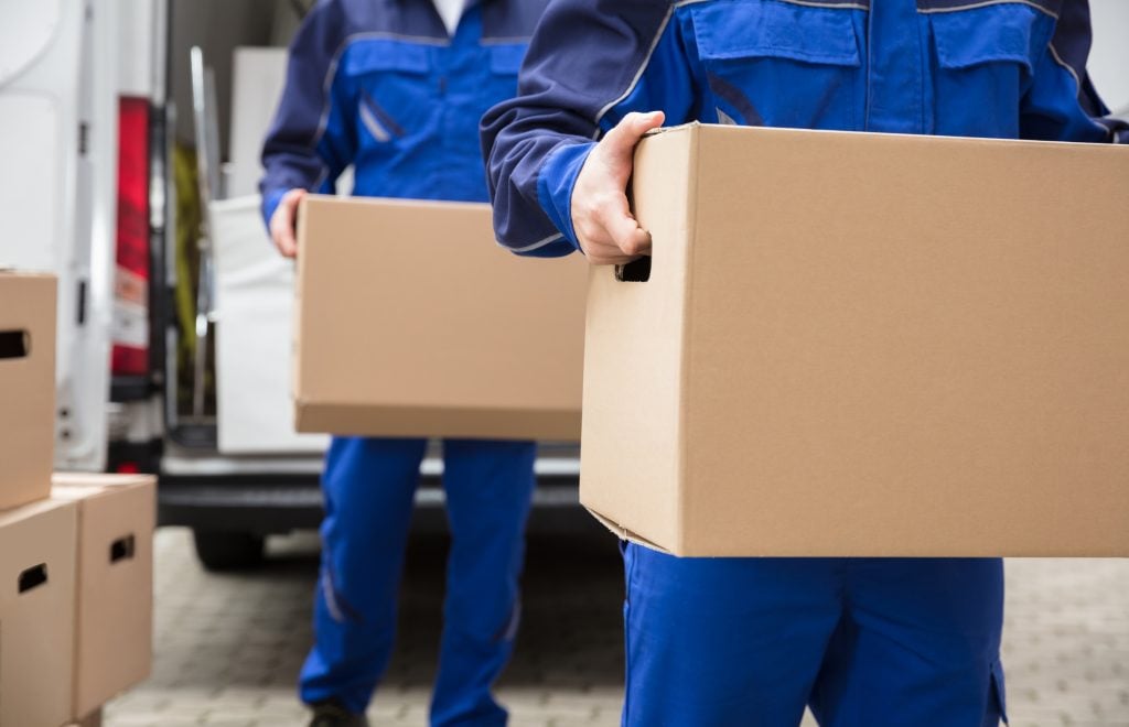 how to select a moving company